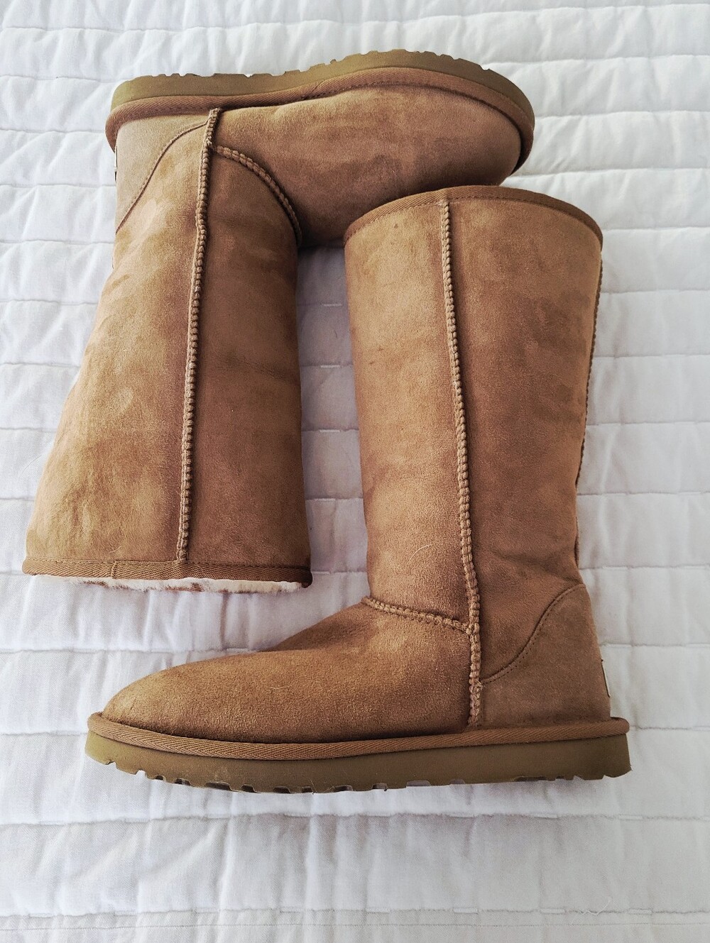 UGG Tall Chestnut Suede Boots, Sz 8, Like New